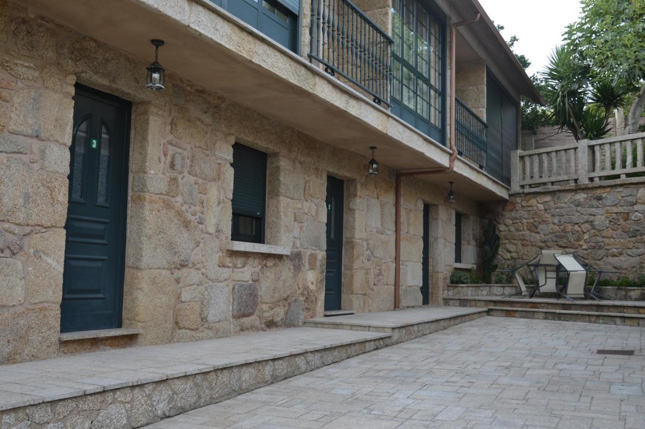 קמבדוס O Castro Apartamentos מראה חיצוני תמונה